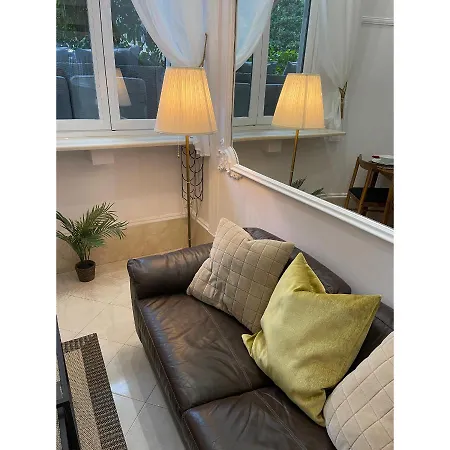 Front Apt Next To Puerto Banus Harbour Διαμέρισμα *